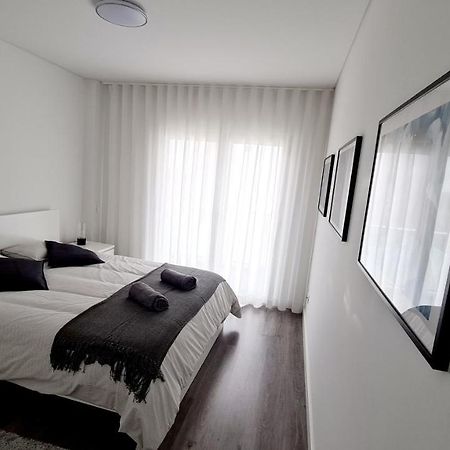 Consolacao Beach Apartment Peniche Bagian luar foto