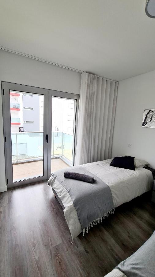 Consolacao Beach Apartment Peniche Bagian luar foto
