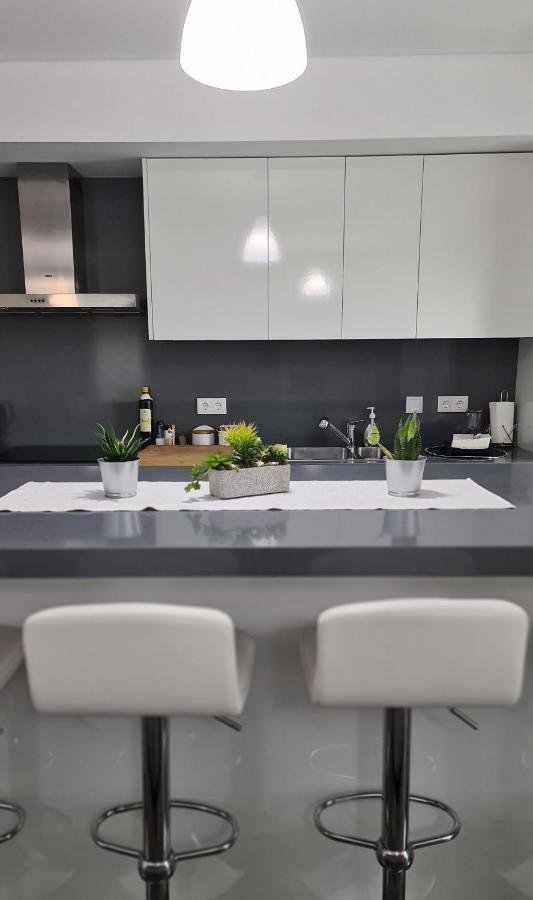 Consolacao Beach Apartment Peniche Bagian luar foto