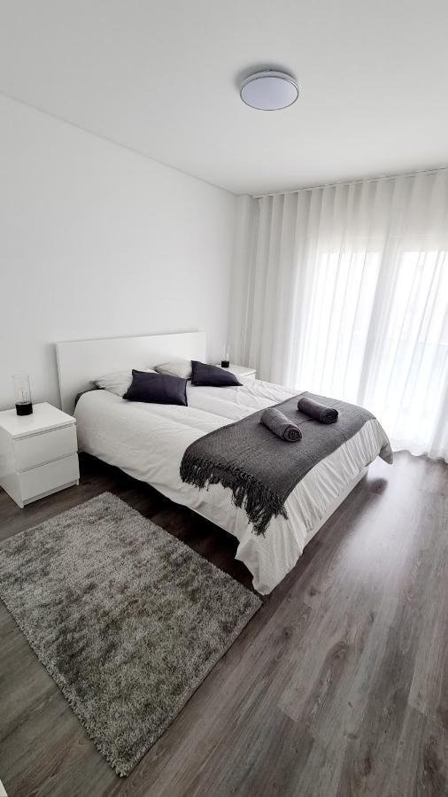 Consolacao Beach Apartment Peniche Bagian luar foto