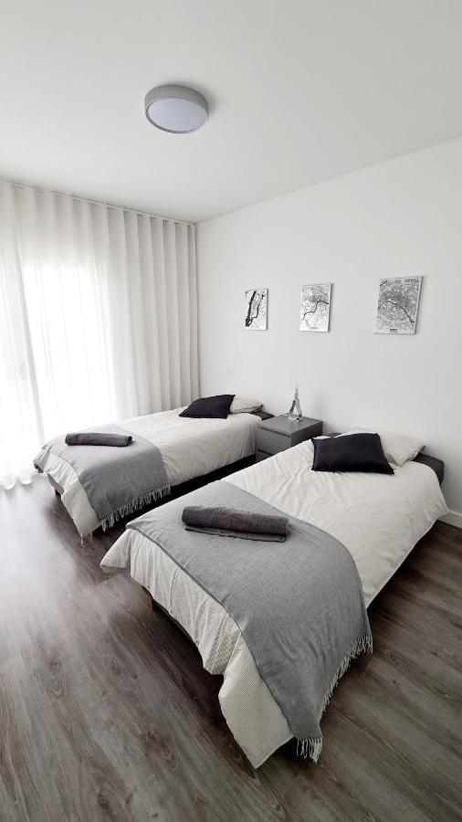 Consolacao Beach Apartment Peniche Bagian luar foto